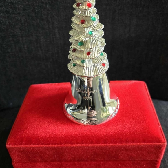 1998 Madison Avenue silver plated, christmas tree - Picture 2 of 7